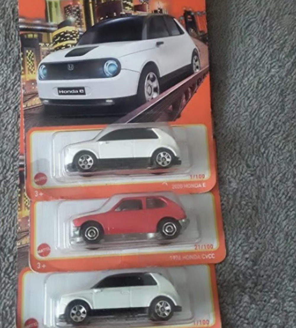 Matchbox 2020 Honda E white cars toys gifts metal parts pieces 1/100